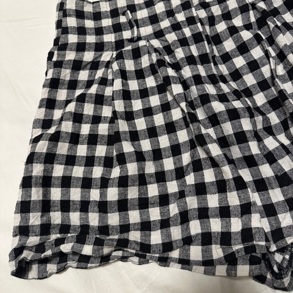Zara Black and White Plaid Print High Waisted Shorts Size Medium - Picture 3 of 7